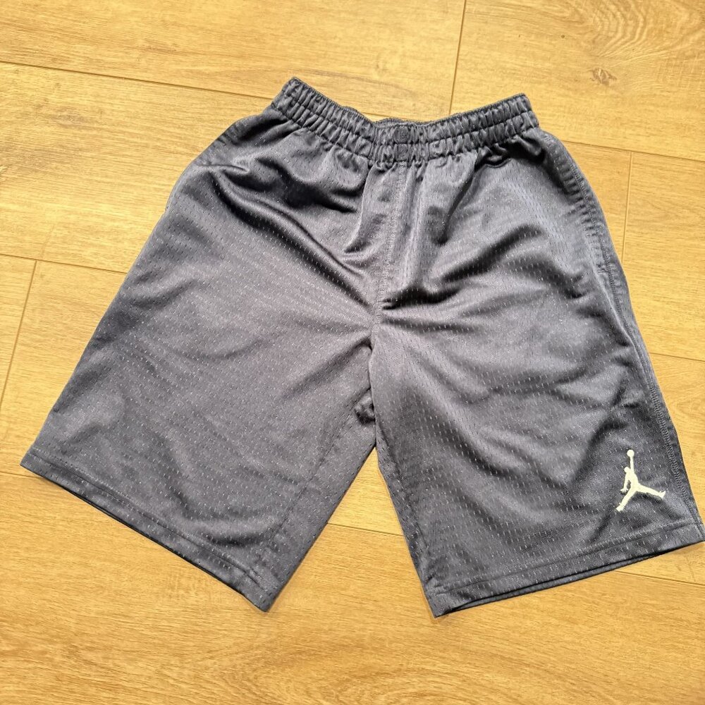 Nike Men Navy Blue Mesh Athletic Shorts Size S Sporty